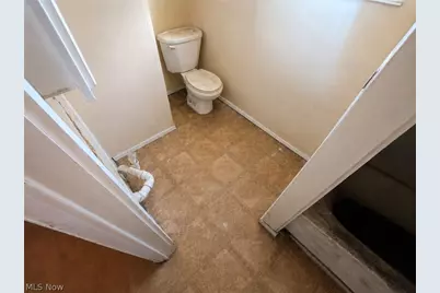 1902 Rowley Avenue, Loveland, OH 44109 - Photo 11