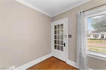 14602 Mitchell Avenue, Loveland, OH 44111 - Photo 3