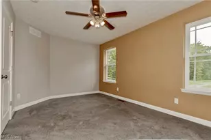 8860 Williams Rd, Chardon, OH 44024 - Photo 23