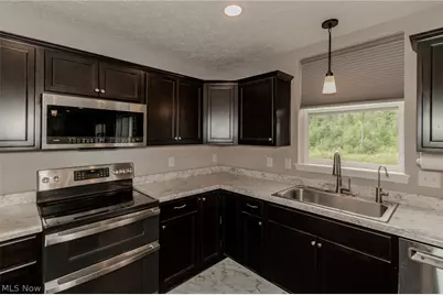 8860 Williams Road, Chardon, OH 44024 - Photo 7