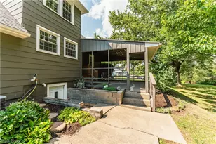 347 Bahlor St SW, Sugarcreek, OH 44681 - Photo 43