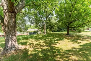 347 Bahlor St SW, Sugarcreek, OH 44681 - Photo 39