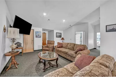 2039 E Harbor Road, Port Clinton, OH 43452 - Photo 21