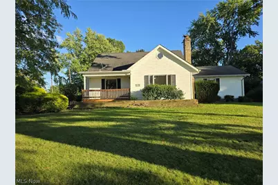 1472 Northeast Avenue, Tallmadge, OH 44278 - Photo 1