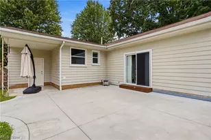 4828 Echoglenn St NW, North Canton, OH 44720 - Photo 35