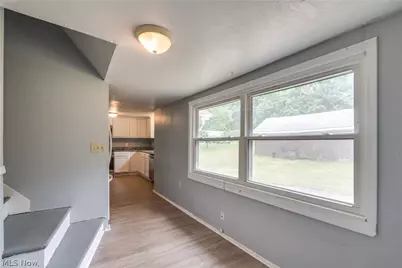 6285 Manchester Road, Clinton, OH 44216 - Photo 11
