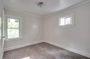 11701 Gay Ave, Loveland, OH 44105 - Photo 9