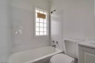 11701 Gay Ave, Loveland, OH 44105 - Photo 17