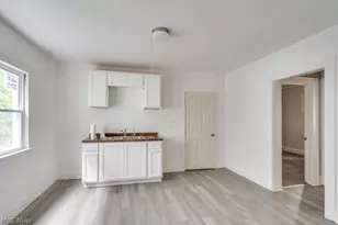11701 Gay Ave, Loveland, OH 44105 - Photo 7