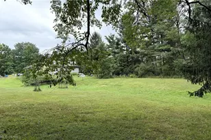 10990 Mayfield Rd, Chardon, OH 44024 - Photo 19