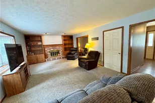 6385 Harbor Dr NW, Canton, OH 44718 - Photo 15