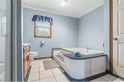 6385 Harbor Drive NW, Canton, OH 44718 - Photo 29