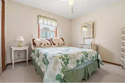 6385 Harbor Drive NW, Canton, OH 44718 - Photo 31