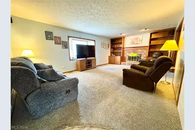 6385 Harbor Drive NW, Canton, OH 44718 - Photo 15