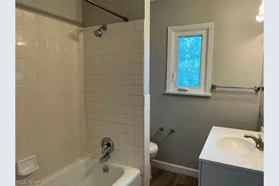 17914 Chagrin Boulevard, Huber Heights, OH 44122 - Photo 27