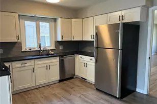 17914 Chagrin Blvd, Huber Heights, OH 44122 - Photo 3