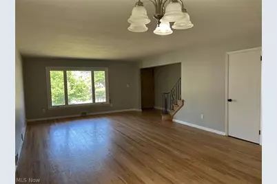 17914 Chagrin Boulevard, Huber Heights, OH 44122 - Photo 9