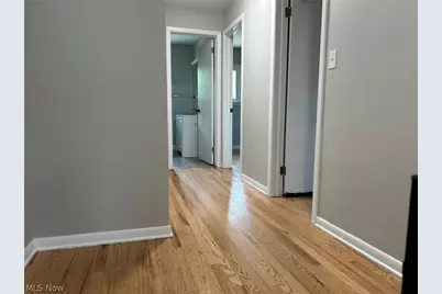 17914 Chagrin Boulevard, Huber Heights, OH 44122 - Photo 13