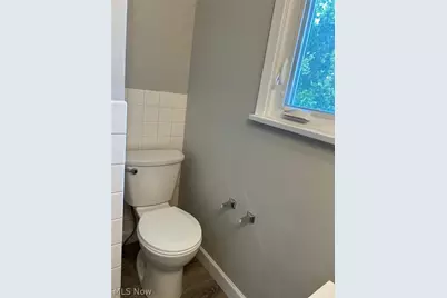 17914 Chagrin Boulevard, Huber Heights, OH 44122 - Photo 29