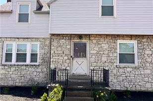1921 Maple Ave, Zanesville, OH 43701 - Photo 1
