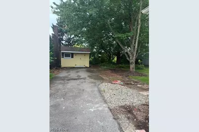 18061 Derr Avenue, Beloit, OH 44609 - Photo 29