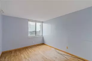 12900 Lake Ave, Oakwood, OH 44107 - Photo 17
