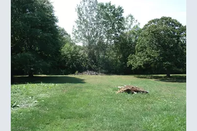 852 S Broadway, Geneva, OH 44041 - Photo 23