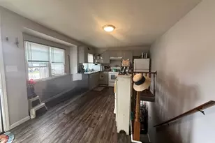 440 Center St, Newcomerstown, OH 43832 - Photo 5