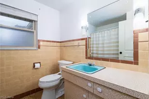 2532 Chestnut St, Steubenville, OH 43952 - Photo 19