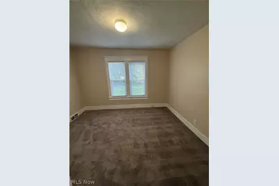 1152 Manning Avenue, Akron, OH 44307 - Photo 9