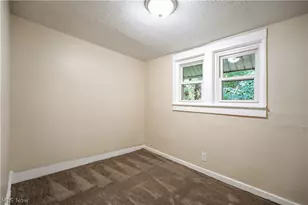 1152 Manning Ave, Akron, OH 44307 - Photo 17