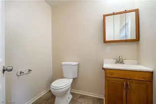 1152 Manning Ave, Akron, OH 44307 - Photo 13