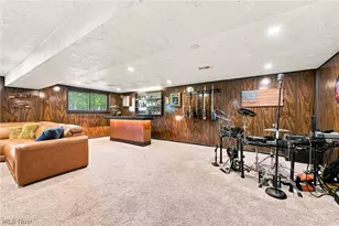 18082 Kenston Lake Dr, Chagrin Falls, OH 44023 - Photo 13