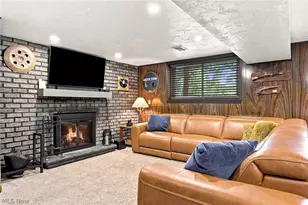 18082 Kenston Lake Dr, Chagrin Falls, OH 44023 - Photo 11