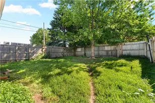 267 26th St NW, Barberton, OH 44203 - Photo 29