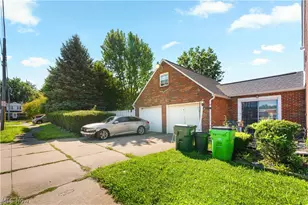267 26th St NW, Barberton, OH 44203 - Photo 27