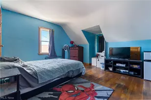267 26th St NW, Barberton, OH 44203 - Photo 7
