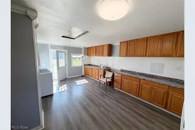 4284 Swallen Avenue, Louisville, OH 44641 - Photo 23