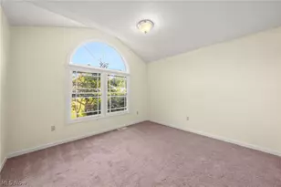 6031 Woodcrest Ave NE, Canton, OH 44721 - Photo 15