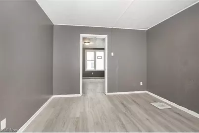 5817 Prosser Avenue, Loveland, OH 44103 - Photo 11
