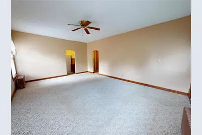 320 Ontario Street, Akron, OH 44310 - Photo 9