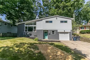 1291 Winhurst Dr, Akron, OH 44313 - Photo 1