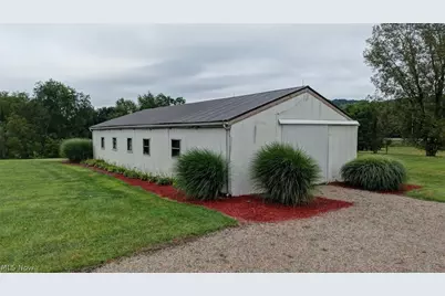 1031 Stonecreek Road SW, New Philadelphia, OH 44663 - Photo 23