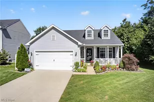 267 Oakview Cir, Tallmadge, OH 44278 - Photo 1
