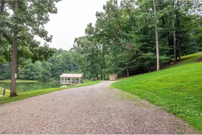 15931 Stocker Ridge Road, Newcomerstown, OH 43832 - Photo 39