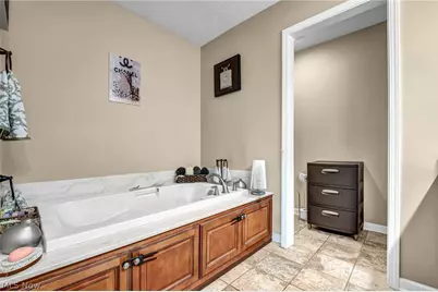 309 Lake Breeze Cove, Eastlake, OH 44095 - Photo 33