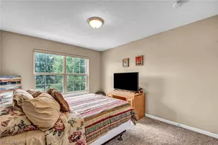 309 Lakebreeze Cove, Eastlake, OH 44095 - Photo 25