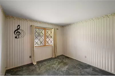 609 Thomas Street, Belpre, OH 45714 - Photo 21