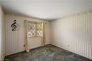 609 Thomas St, Belpre, OH 45714 - Photo 21