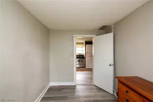 796 Lindsay Ave, Akron, OH 44306 - Photo 15